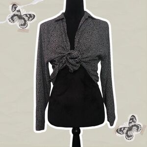 Forever 21 Contemporary Women’s Black Polka Dot Tie Front Collared Blouse